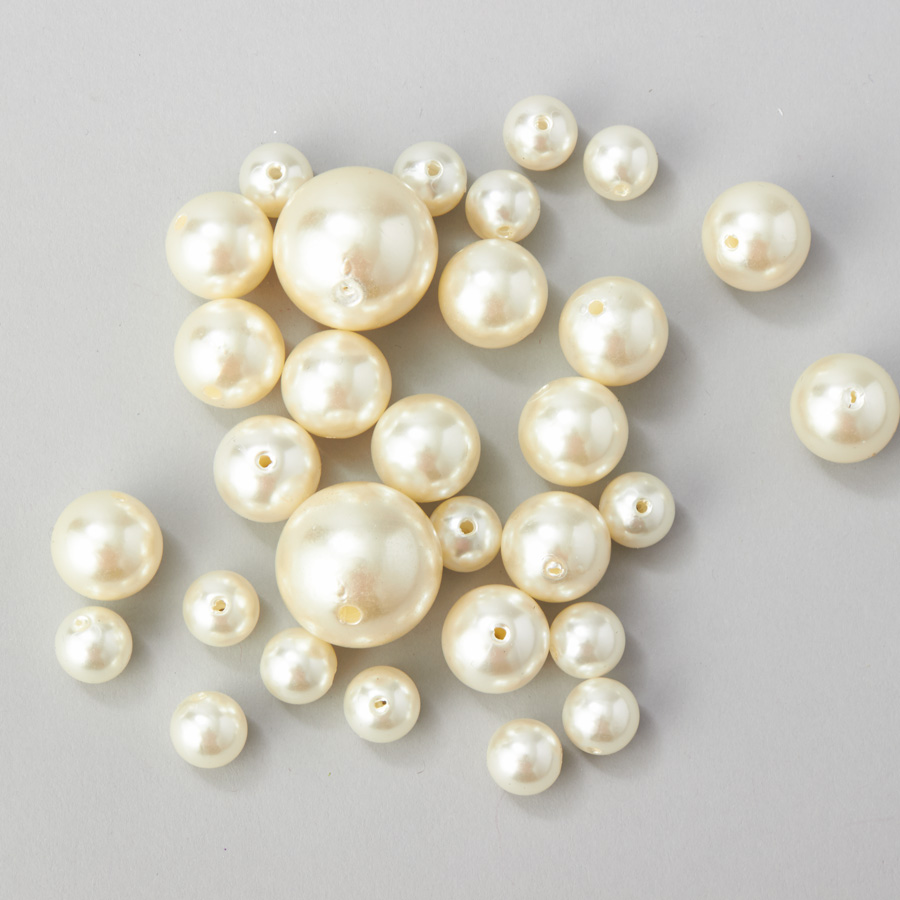 Assorted Sizes Pearls - Ivory