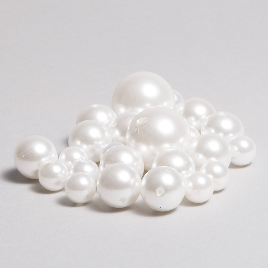 Assorted Sizes Pearls - White